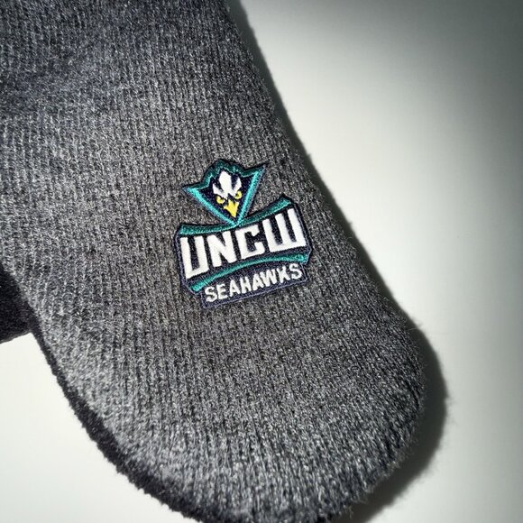 UNCW University North Carolina Wilmington Seahawks Knit Beanie Hat Cap Toddler - Picture 2 of 4